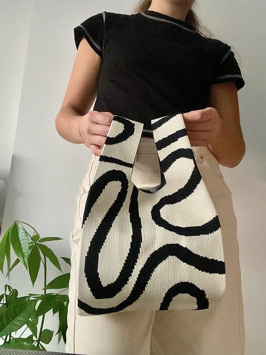 BOLSO DE MANO TEJIDO
